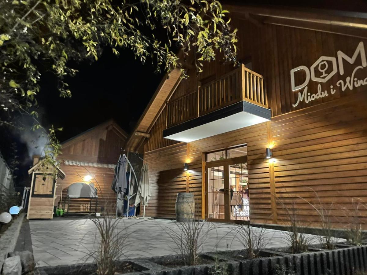 Dom Miodu I Wina Apartman Muszyna Kültér fotó